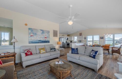 Topsail Beach Casa | The Channel Marker