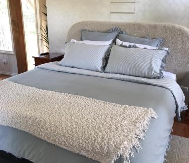 Lorne Apartamento | The Chapel A Beautiful View for Two