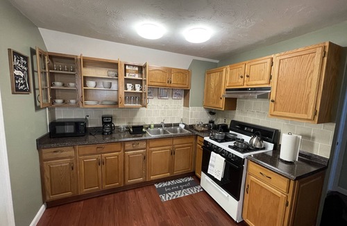 New Bedford Apartamento | The Charming Gem Near The Water!