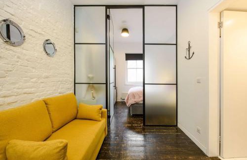 Cathedrals Apartamento | The Cheeky Hideaway-Borough- by Frankie Says