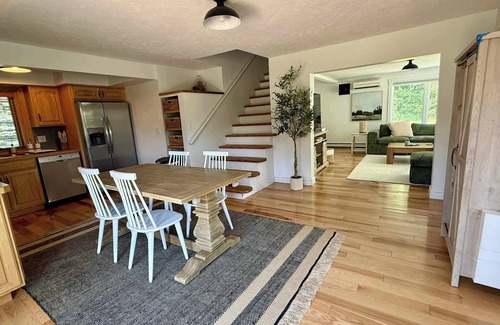 Cedar Casa | The Cherry Hill House