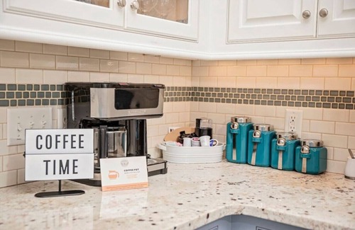 Rountree Apartamento | Historic Home Near MSU | Fenced Yard | Fire Pit | Family & Pet-Friendly