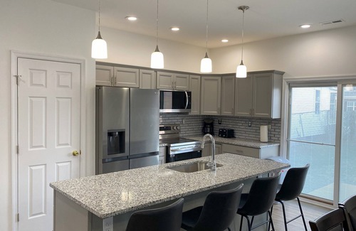 Norfolk Casa | The Chesapeake Gray Historical Waterside District 20 mins to Oceanfront