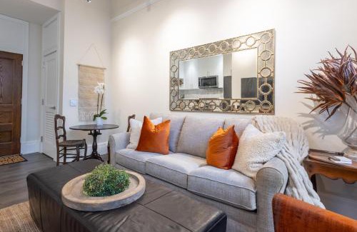 Downtown Apartamento | The Chic Hideaway