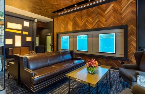 Rush and Division Hotel | The Chicago Hotel Collection Magnificent Mile, 3 Standard King Rooms