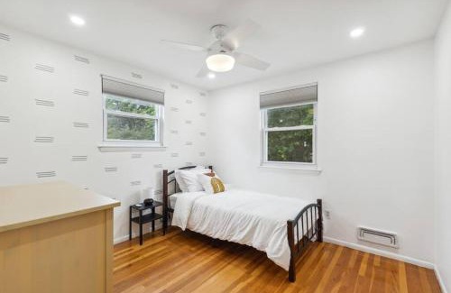 Cherry Hill Casa | The Chill Pad Deluxe in Cherry Hill