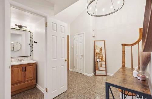 Cherry Hill Casa | The Chill Pad Deluxe in Cherry Hill