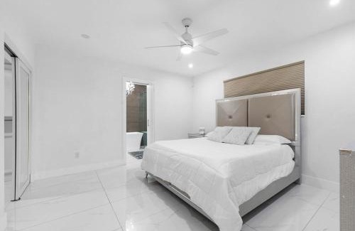 Miami Lakes Casa | The Chill Sunny Casa Near Beaches