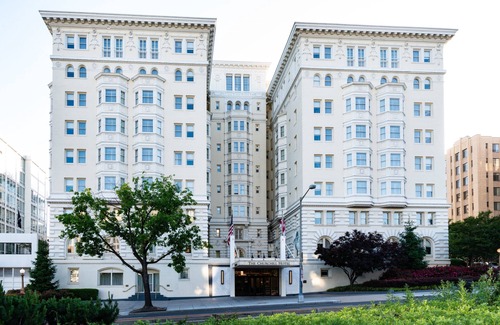 Kalorama Heights Apartamento | The Churchill Hotel near Embassy Row