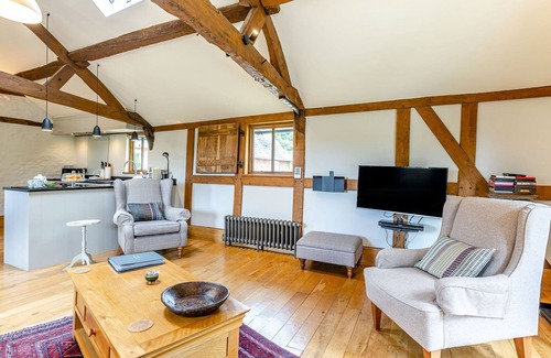 Hereford Cabaña | EL MOLINO DE SIDRA, romántica en Westhope, Herefordshire, Ref 11799
