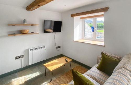 Ilton Casa | The Cider Shed -Uk47420