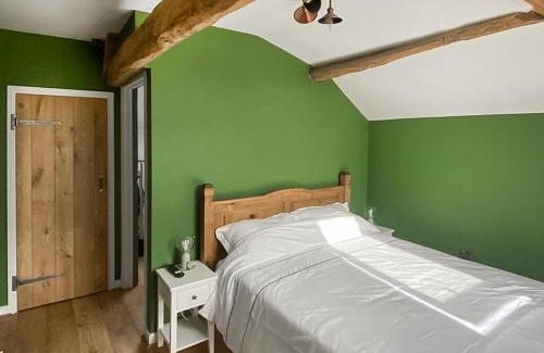 Ilton Casa | The Cider Shed -Uk47420