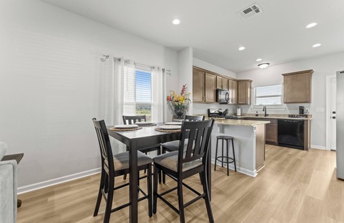 Denham Springs Casa | The Cinder Way-LSU and NOLA access