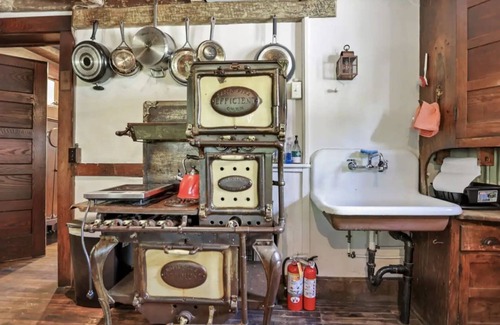 Old North Columbus Casa | The City Cabin - Unique and Historic!