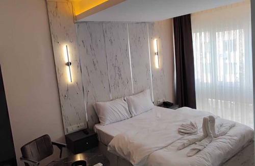 Kucukcekmece Hotel | The City Palace Hotel