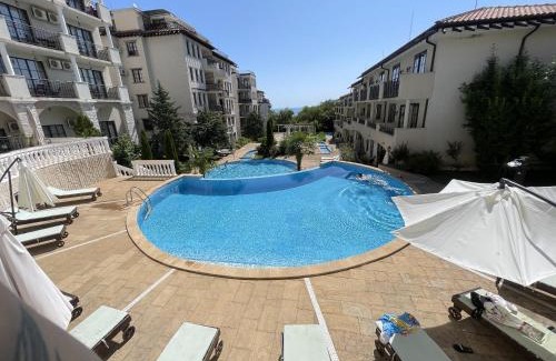 Obzor Apartamento | The Cliff apartment - free parking