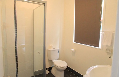 Kangaroo Point Casa | The Cliff House