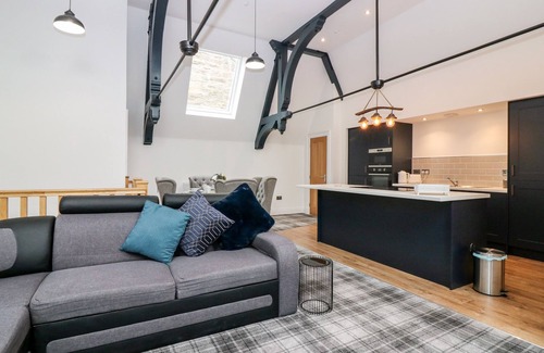 Keith Cabaña | THE CLOCK TOWER AT THE INSTITUTE EXECUTIVE APARTMENTS in Keith