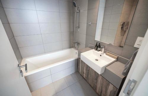 Sharjah Apartamento | The Cloud 9 Penthouse by Blue Cloud Holidays