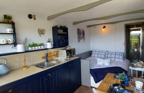 Lydford Casa | The Cloves Farm Shepherd’s Hut
