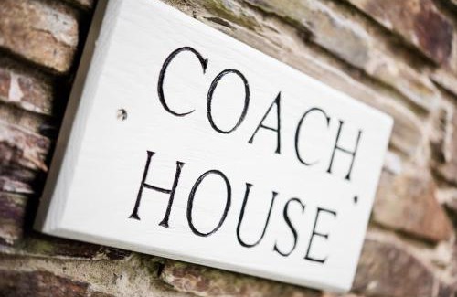 Kingsbridge Casa | The Coach House at Lower Coombe Royal- Family/Dogs
