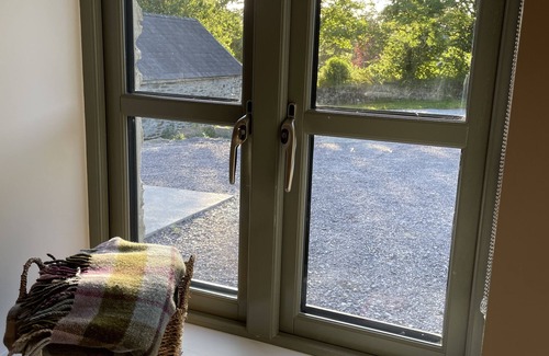 Clonakilty Apartamento | The Coach House, Clonakity. 1 bed apartment