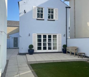 Montpellier Casa | The Coach House