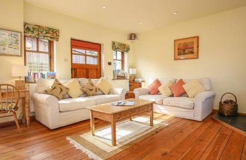 Exmouth Casa | The Coach House