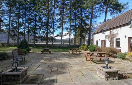 Newtonmore Cabaña | 105 m² Casa rural ∙ 2 habitaciones ∙ 4 personas
