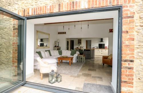 Sleaford Casa | The Coach House