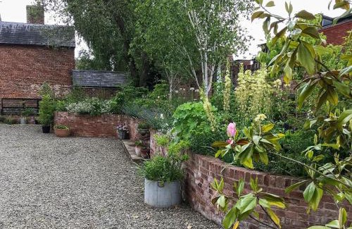 Boraston Casa | The Coach House