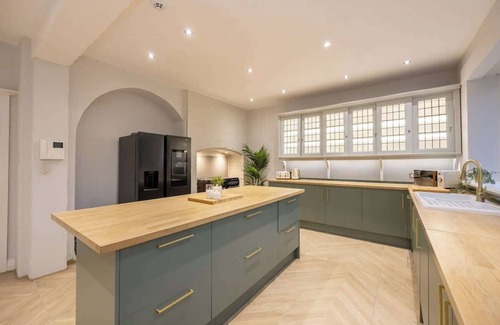 Trafford Casa | The Coach House Grade II Listed
