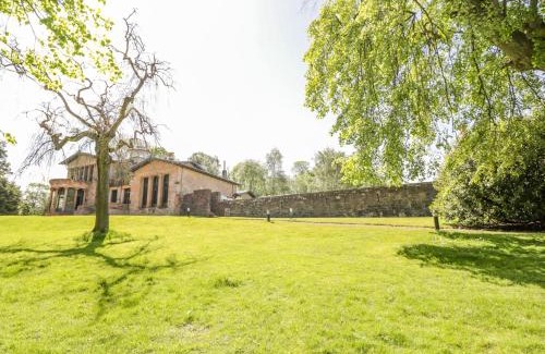 Glasgow Casa | The Coach House - Holmwood