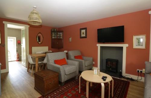 Glasgow Casa | The Coach House - Holmwood