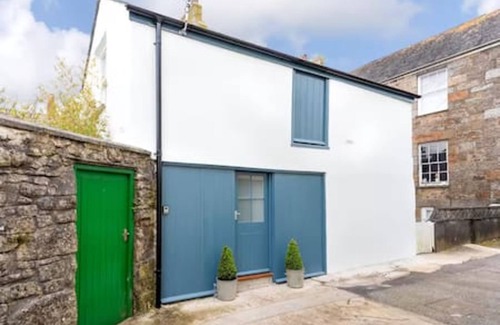 Chysauster Casa | The Coach House Penzance- Cosy Nook for 2