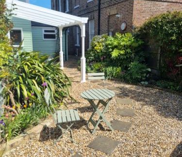 Deal Casa | The Coach House- Stunning Detached Coastal home, with one car parking space, by Historic Deal Castle