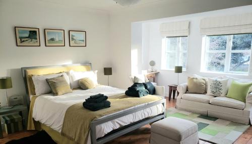 Deal Casa | The Coach House- Stunning Detached Coastal home, with one car parking space, by Historic Deal Castle