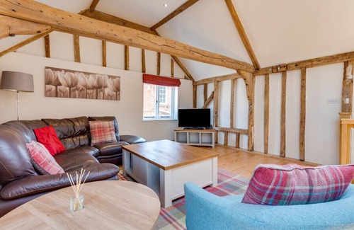 Hadleigh Casa | The Coach House - Tres Habitaciones Casa, Capacidad 6
