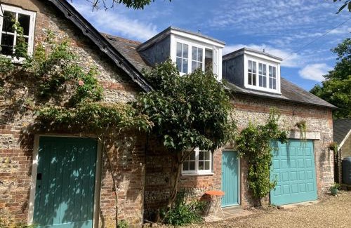 Godmanstone Casa | The Coach House - Trinity Lodge