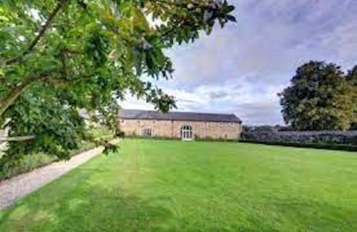 Flintshire Casa | The Coach House, Wrexham Road