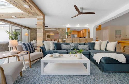 Palm Beach Shores Casa | The Coastal Duo Escape