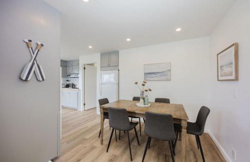 El Granada Casa | The Coastal Retreat Scenic Harbor Ocean Views Walk to Beach Restaurants