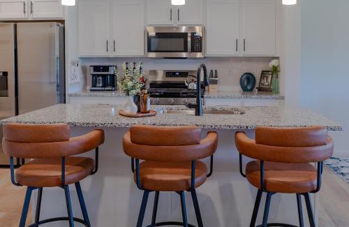 State College Apartamento | The Cobbin Luxe, Luxe Stay Minutes from Penn State