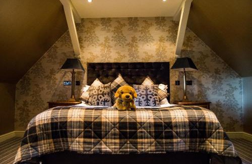 Coychurch Casa | The Coed-Y-Mwstwr Hotel