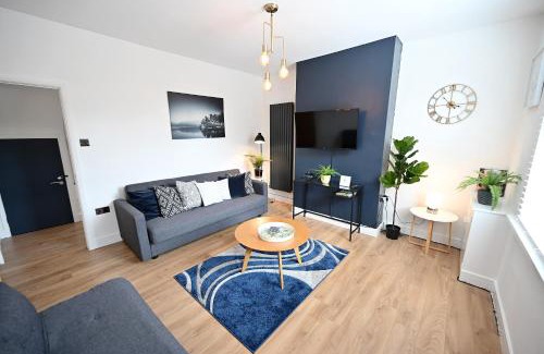 City Centre Casa | The Coffee Pot Cottage in Town Centre FREE Parking