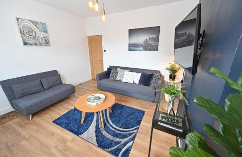City Centre Casa | The Coffee Pot Cottage in Town Centre FREE Parking