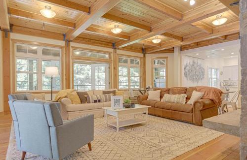 Government Camp Casa | The Coho Lodge at Government Camp - Meredith Lodging