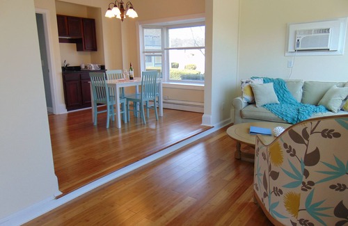 Ogunquit Hotel | The Colonial Inn