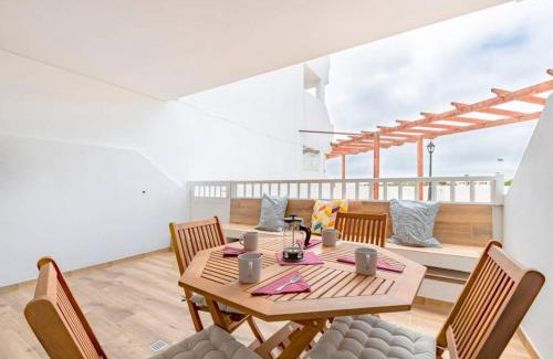 Costa Teguise Apartamento | The Colors House (645) near the beach