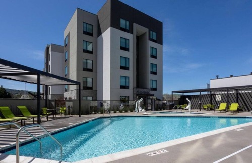Pleasanton Casa | The comfort, flexibility and affordability you require.